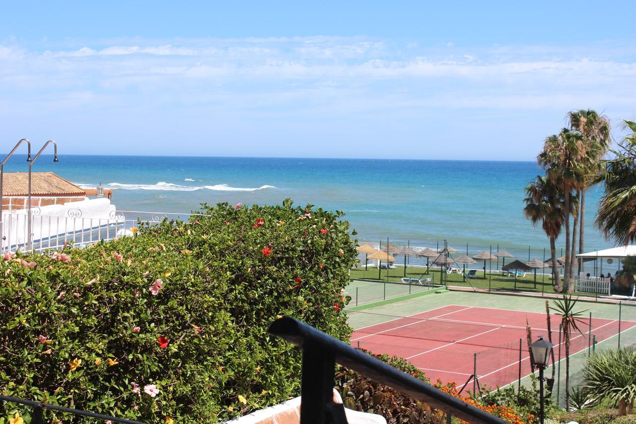 Mansion Alhamar - 2 Bedroom, Frontline Beach, Mountain Views, Full Size Pool, Tennis Courts, Close To Shops, On-Site Bar & Chiringuito Sitio de Calahonda Extérieur photo
