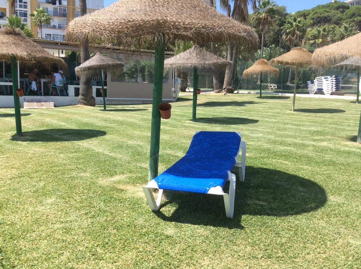 Mansion Alhamar - 2 Bedroom, Frontline Beach, Mountain Views, Full Size Pool, Tennis Courts, Close To Shops, On-Site Bar & Chiringuito Sitio de Calahonda Extérieur photo